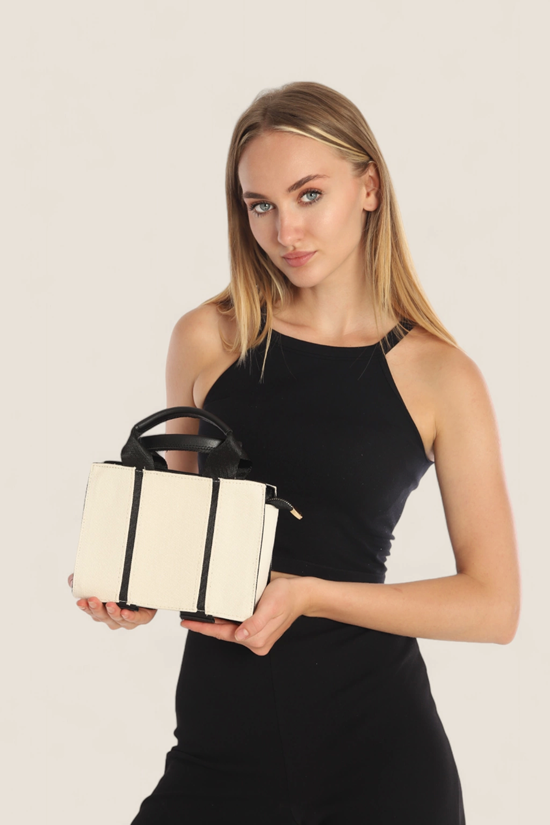 ARTISAN Askılı Çapraz Kanvas Çanta